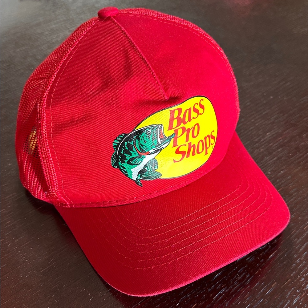 Bass Pro Shops red snapback hat
